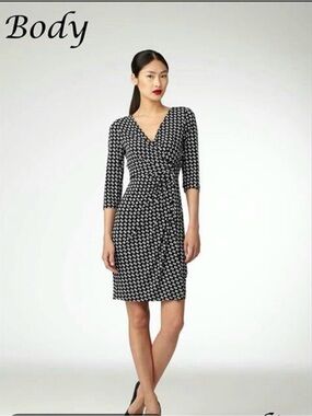Maggy London faux wrap 3/4 sleeve dress